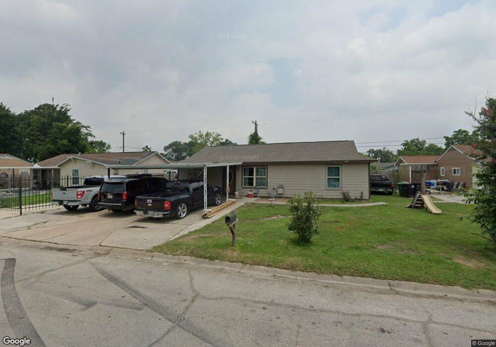 3047 Sagebrush Dr, Houston, TX 77093 - photo 1