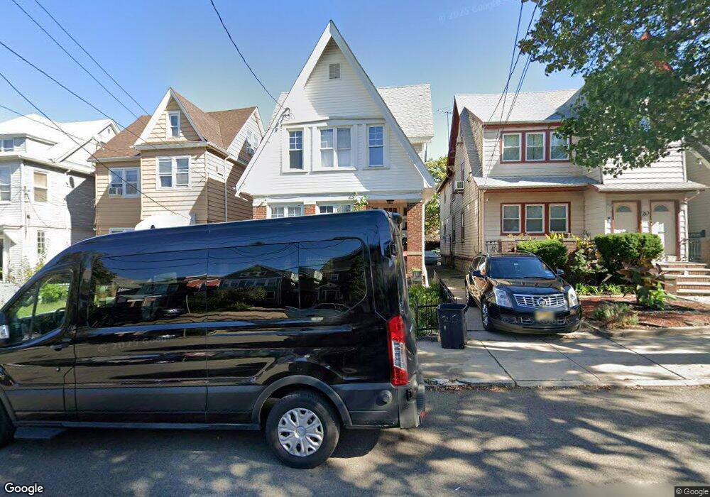 22 Broadman Pkwy unit 2, Jersey City, NJ 07305 - photo 1