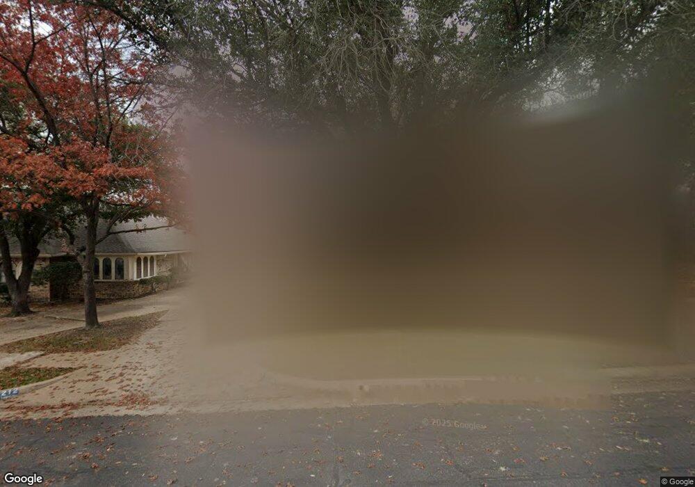 212 Pheasant Ct, Bedford, TX 76021 - photo 1