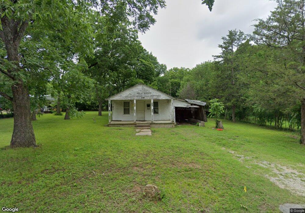 1015 Douglas St SE, Ardmore, OK 73401 - photo 1