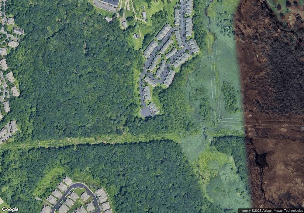 302 Concord Ln, Bethel, CT 06801 - photo 1