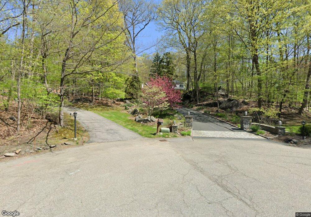 56 Chester Ct, Cortlandt Manor, NY 10567 - photo 1