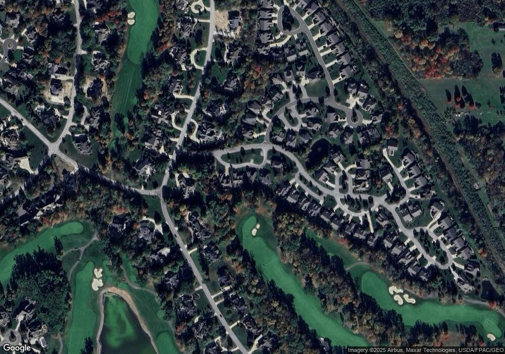 225 Brighton Dr unit 3, Aurora, OH 44202 - photo 1