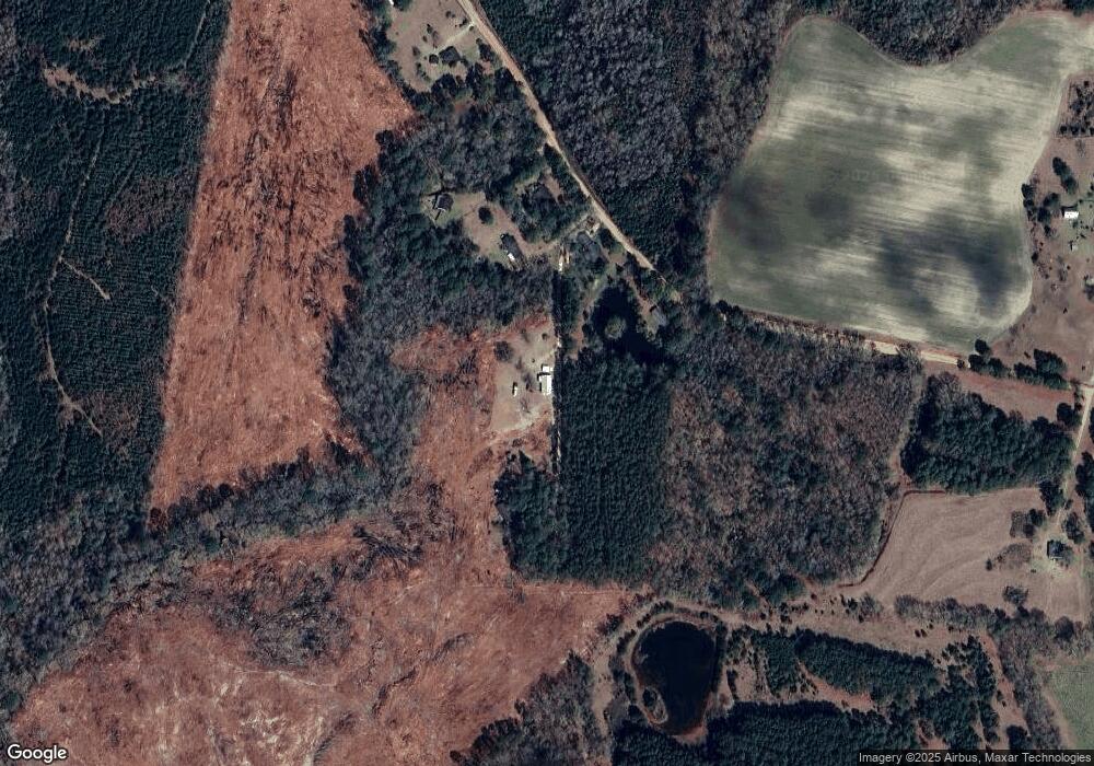 556 Daisy Ln, Metter, GA 30439 - photo 1