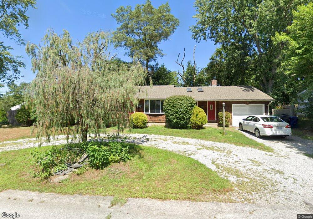 61 Cactus St, Warwick, RI 02886 - photo 1