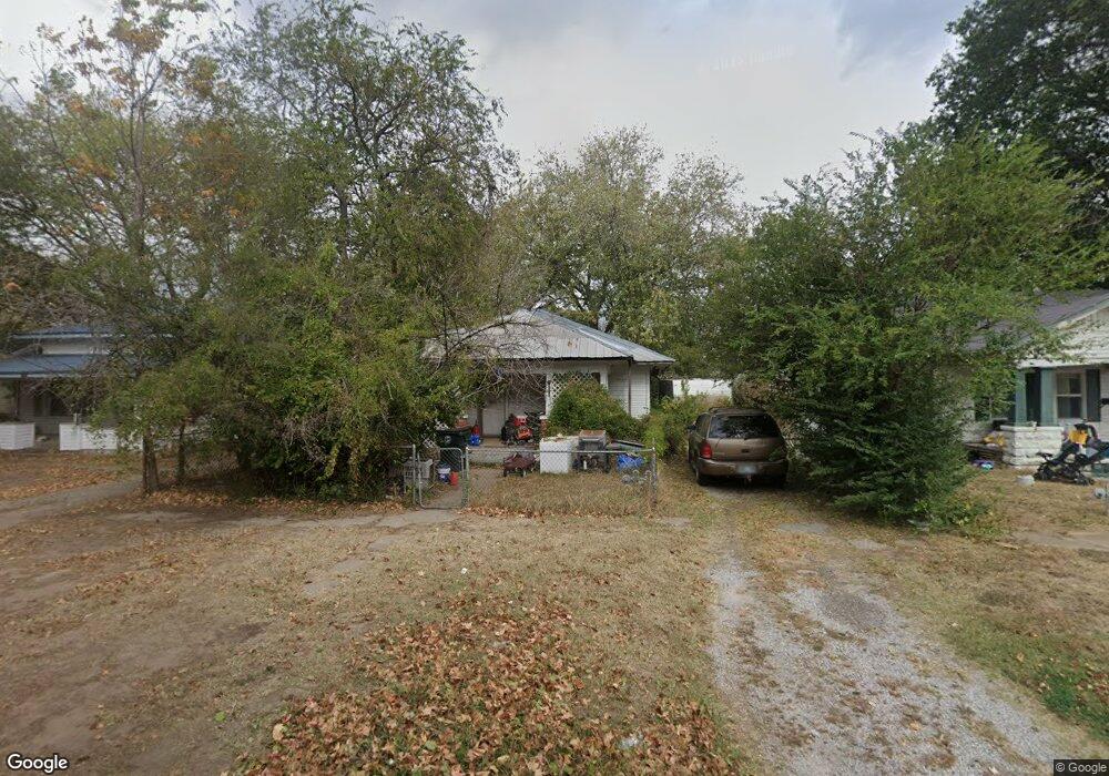 1013 W 8th St, Okmulgee, OK 74447 - photo 1