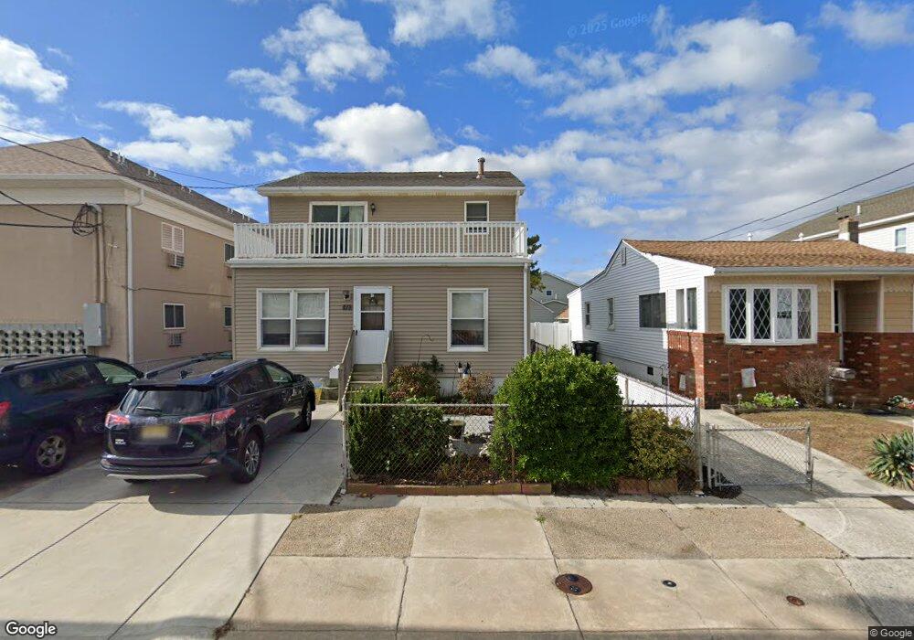 212 8th St N, Brigantine, NJ 08203 - photo 1