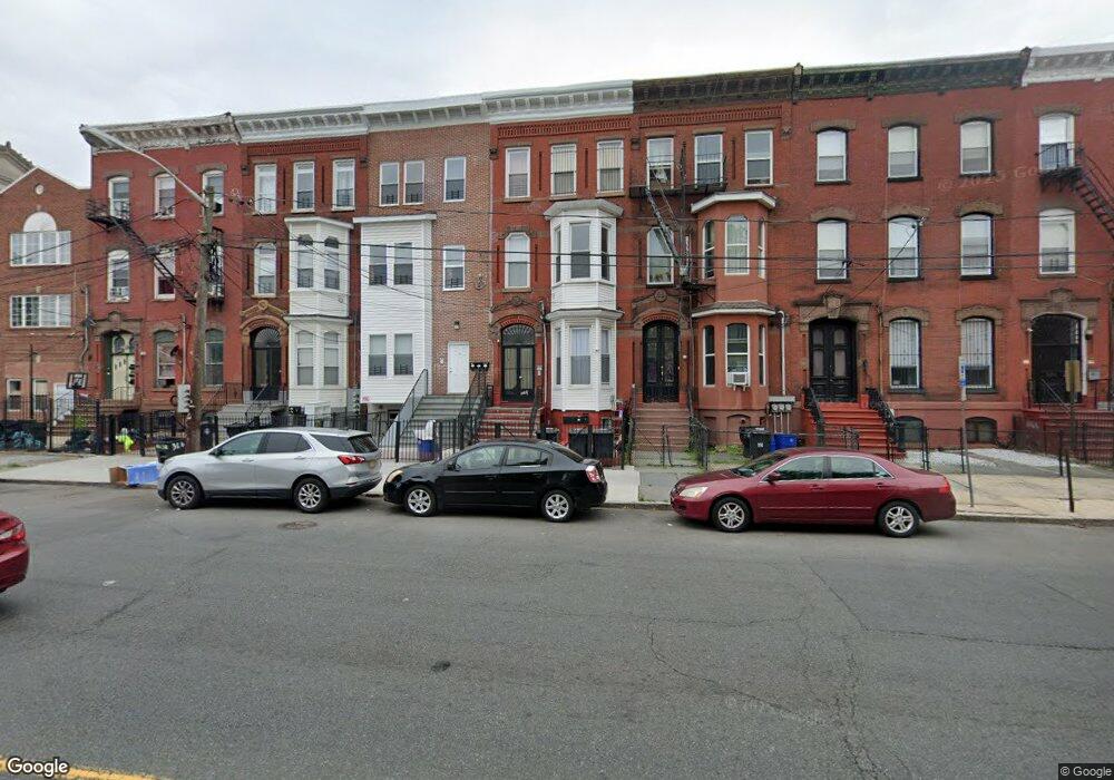 324 Broadway, Newark, NJ 07104 - photo 1