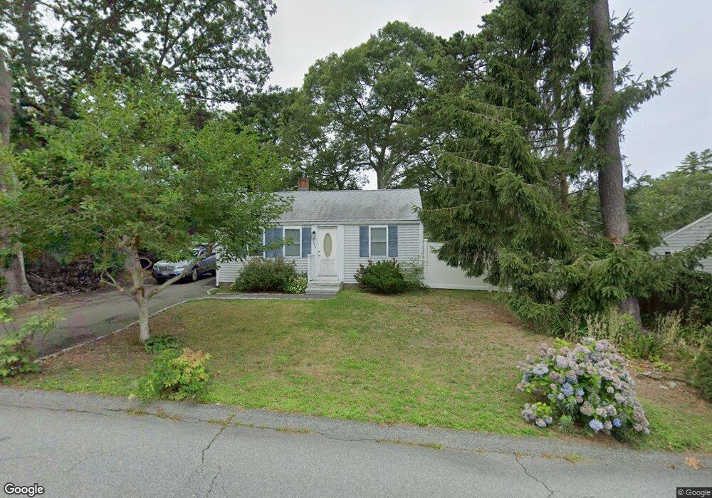 124 Williams Ave, Pocasset, MA 02559 - photo 1