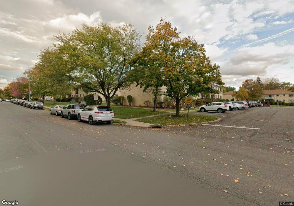 99 W Sneden Place unit 99, Spring Valley, NY 10977 - photo 1