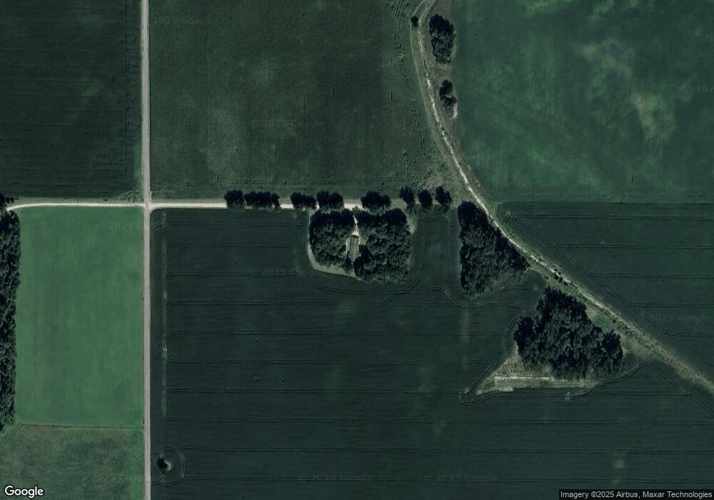 8508 Chestnut Rd, Bourbon, IN 46504 - photo 1