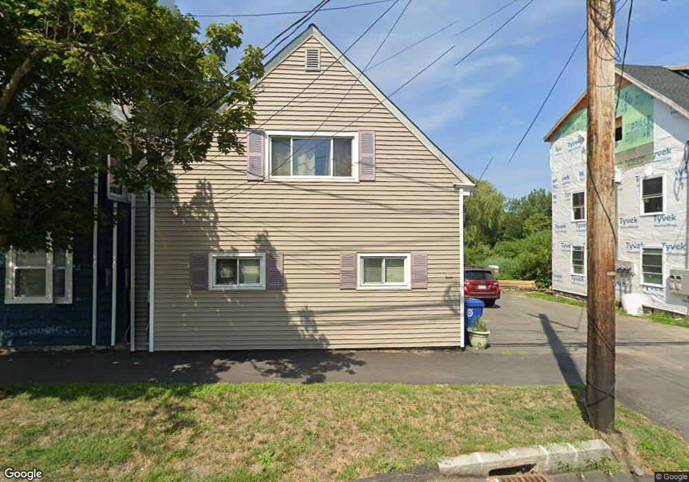 142 1/2 High St, Danvers, MA 01923 - photo 1