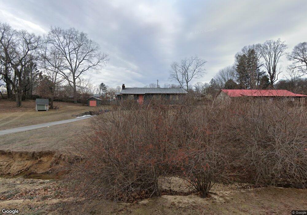 208 Brookside Dr, Hendersonville, NC 28792 - photo 1