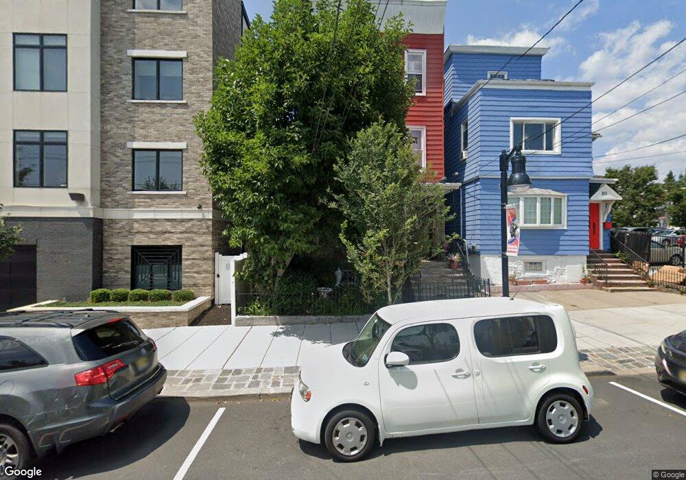 809 Palisade Ave unit 1, Union City, NJ 07087 - photo 1