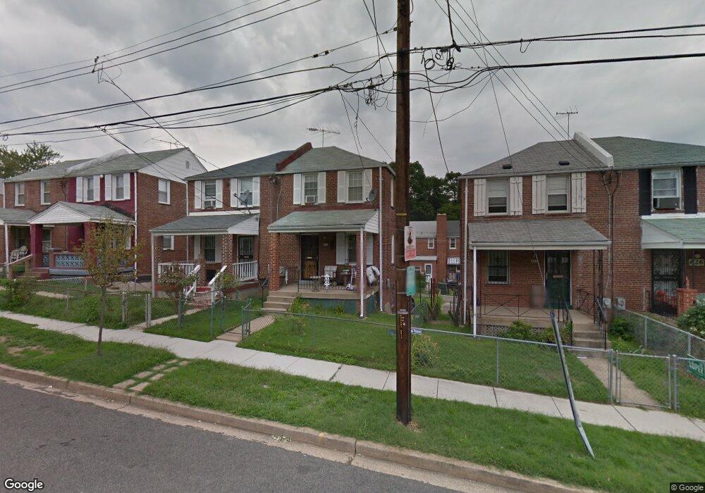 620 Farragut Place NE, Washington, DC 20017 - photo 1