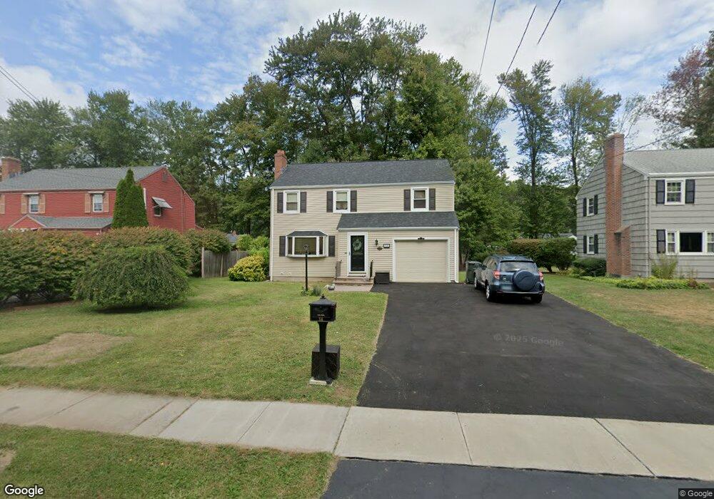 14 Mildred Rd, West Hartford, CT 06107 - photo 1