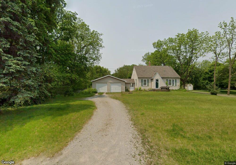 5407 N Mckinley Rd, Flushing, MI 48433 - photo 1