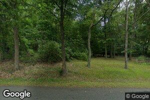 10260 N 42nd St, Hickory Corners, MI 49060