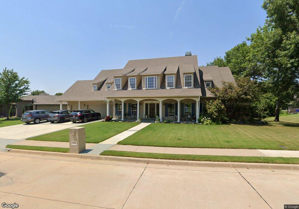 212 S Forest Ridge Blvd, Broken Arrow, OK 74014 - photo 1