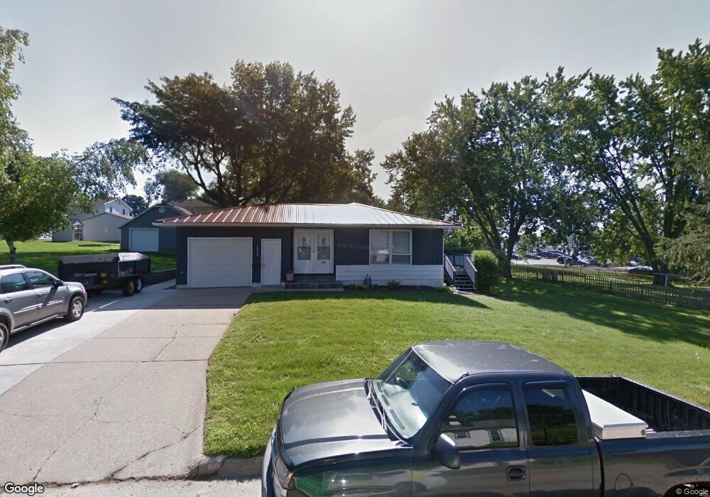 1040 7th Ave, Monroe, WI 53566 - photo 1