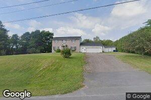 5 East St, Champlain, NY 12919