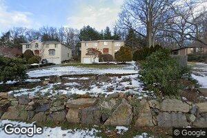 113 Miles St, Alpine, NJ 07620
