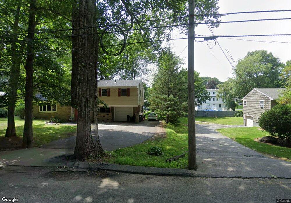 62 Bumble Bee Cir, Shrewsbury, MA 01545 - photo 1