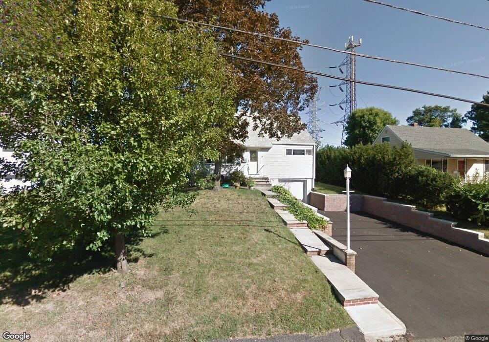 22 N Pennington Rd, New Brunswick, NJ 08901 - photo 1