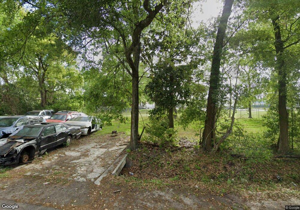 539 Woodruff Ave, Jacksonville, FL 32254 - photo 1