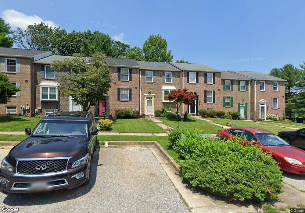 8 Pinecone Ct, Parkville, MD 21234 - photo 1