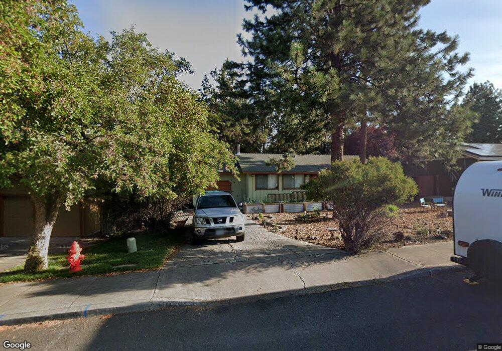 218 SW Hayes Ave, Bend, OR 97702 - photo 1