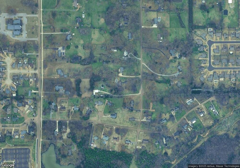 1611 Single Tree Dr, Hernando, MS 38632 - photo 1