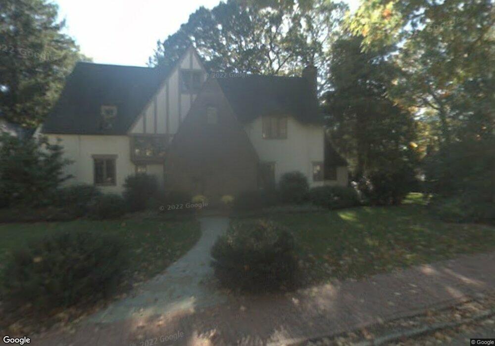 9 Roxbury Rd, Scarsdale, NY 10583 - photo 1