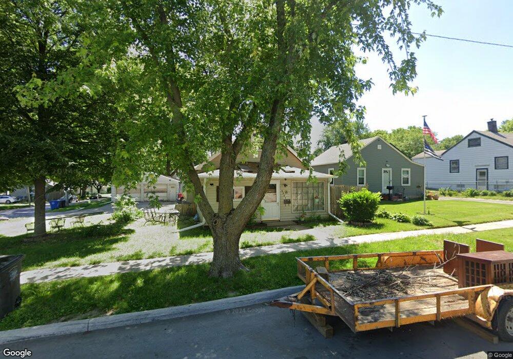 3945 10th St, Des Moines, IA 50313 - photo 1