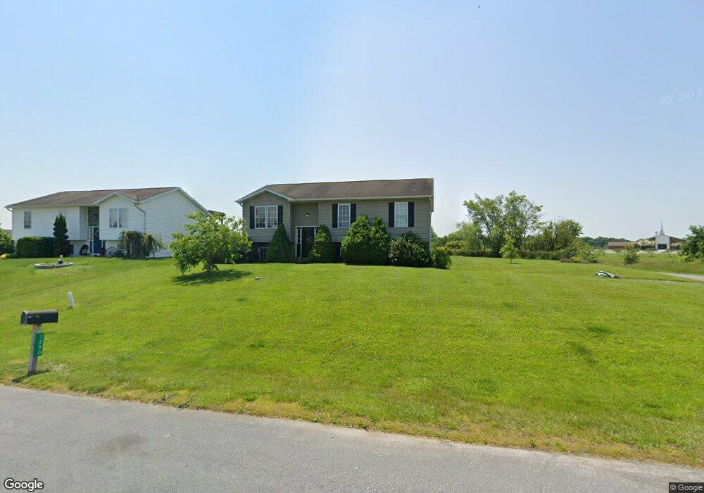 1290 Courtney Dr, Chambersburg, PA 17201 - photo 1