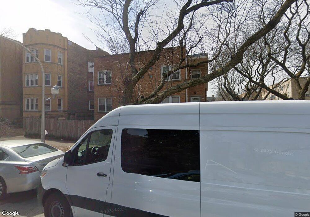 2701 W Granville Ave, Chicago, IL 60659 - photo 1