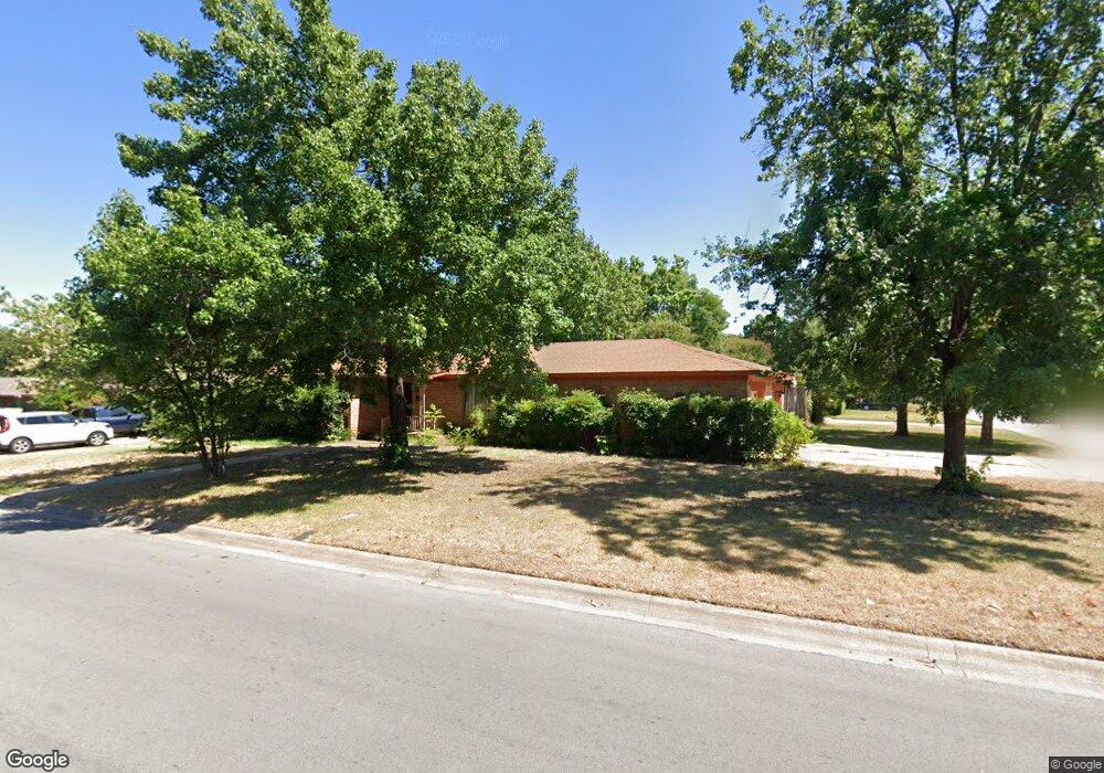 625 W Redbud Dr, Hurst, TX 76053 - photo 1