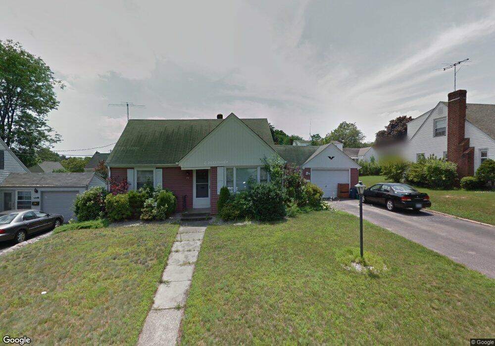 46 Rangeley Rd, Cranston, RI 02920 - photo 1