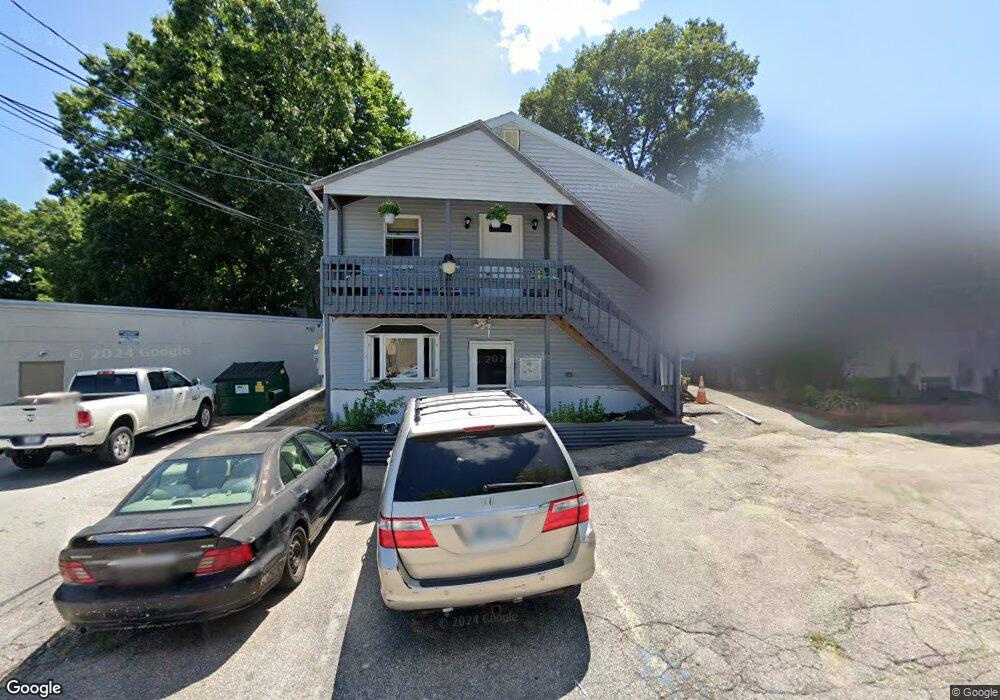 10 Yarmouth St, Providence, RI 02907 - photo 1