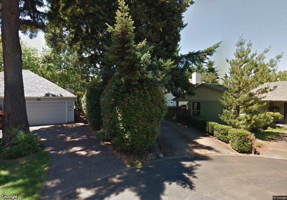 959 NE Oak Cir, Canby, OR 97013 - photo 1