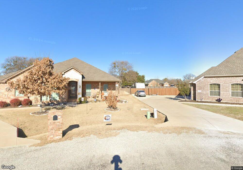 3213 White Horse Ct, Granbury, TX 76049 - photo 1