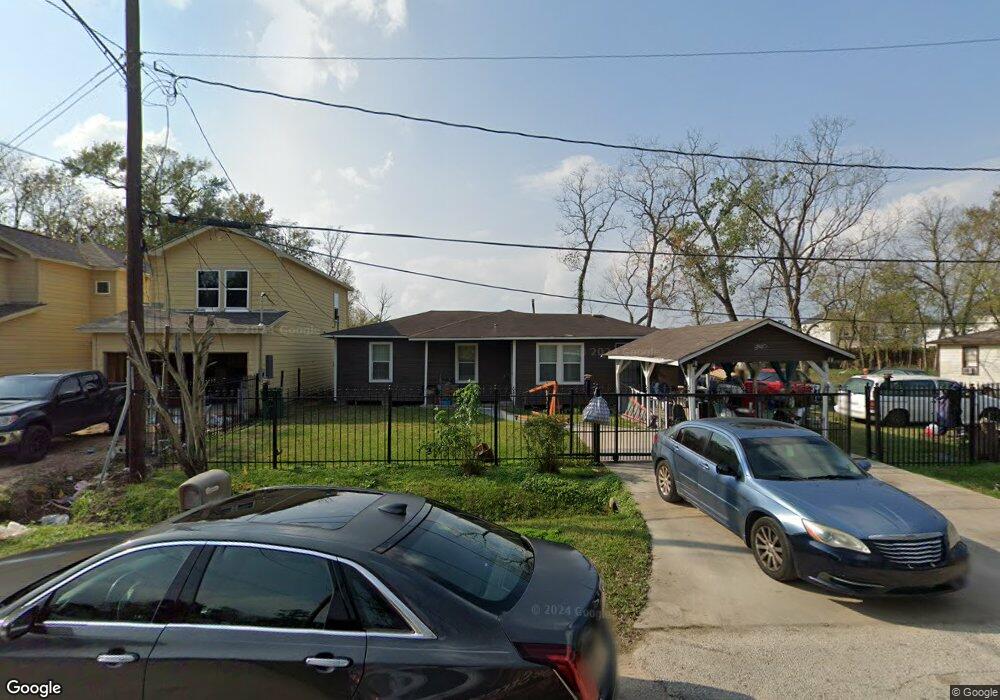 5807 Phillips St, Houston, TX 77091 - photo 1