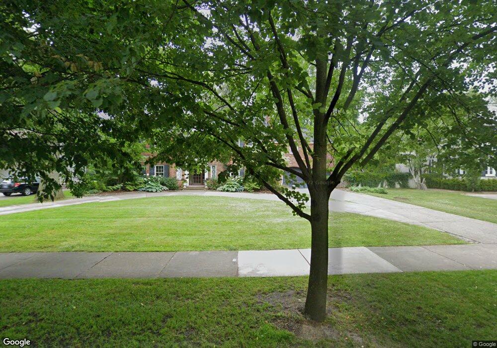 107 Lewiston Rd, Grosse Pointe Farms, MI 48236 - photo 1