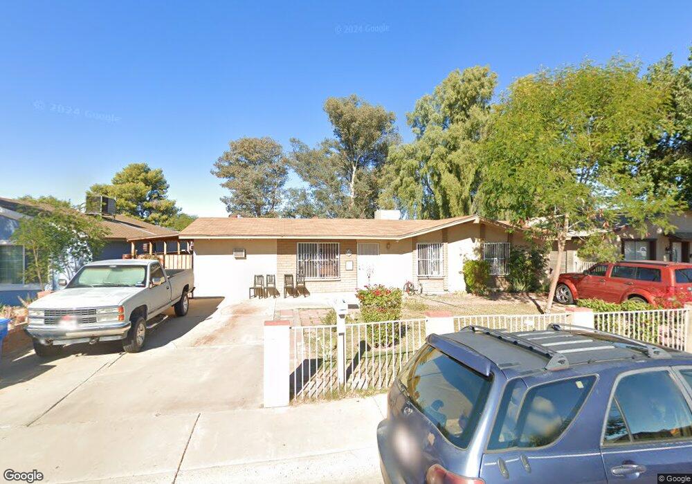 8422 W Montecito Ave, Phoenix, AZ 85037 - photo 1