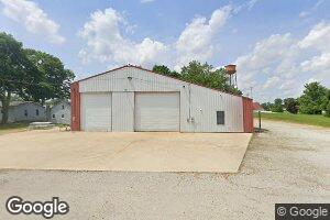 218 N Kimball St, Kouts, IN 46347