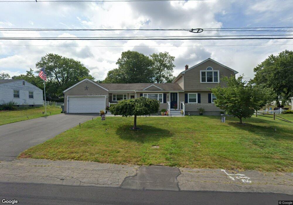 66 Varno Ln, Enfield, CT 06082 - photo 1