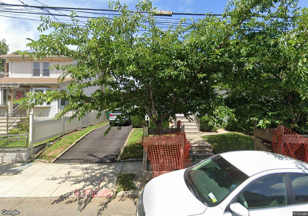 17815 119th Rd, Jamaica, NY 11434 - photo 1