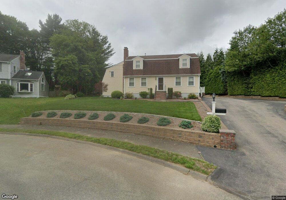 32 Pontiac Rd, Walpole, MA 02081 - photo 1