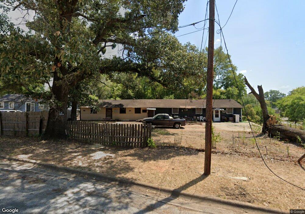 1516 Butler St, Nacogdoches, TX 75961 - photo 1
