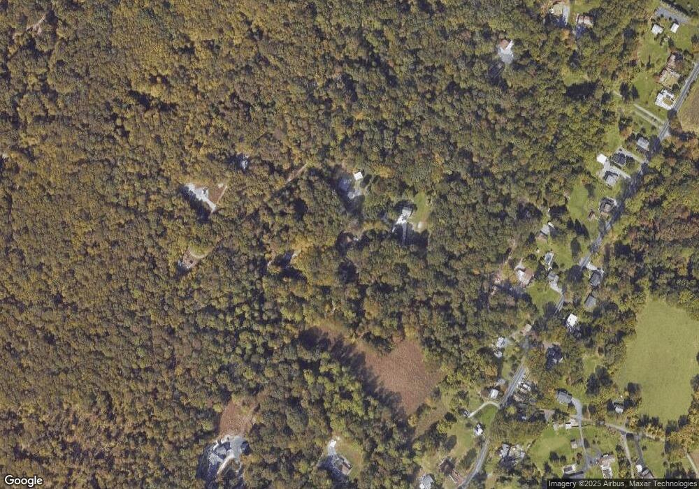 12 Oriole Ln, Reading, PA 19606 - photo 1